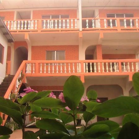 Hotel Casa Marina La Ceiba Luaran gambar