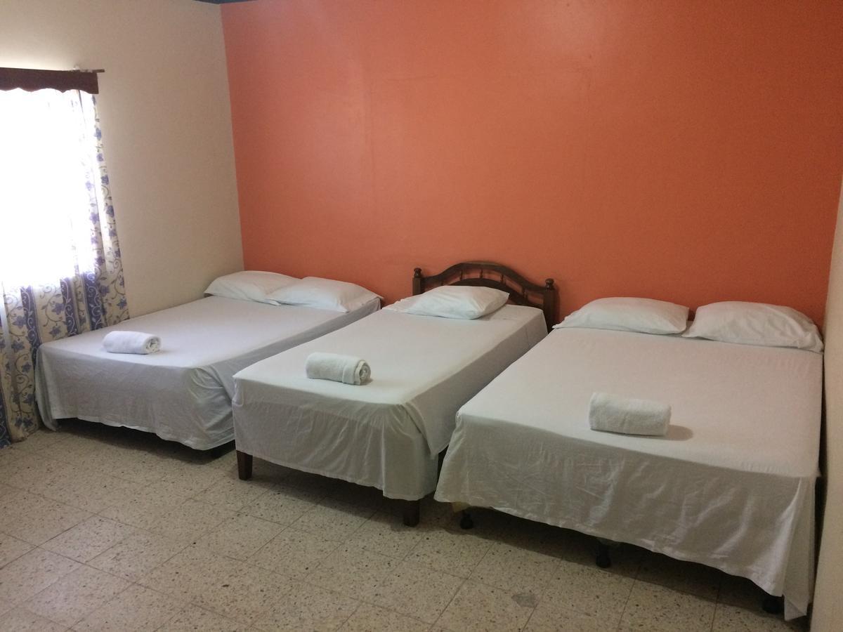 Hotel Casa Marina La Ceiba Luaran gambar